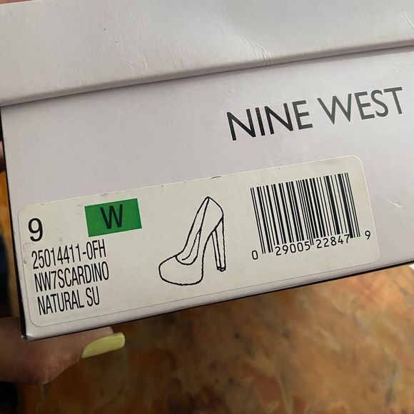 Nine West Natural Suede Heels NEW with box - Picture 8 of 9